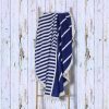Round towel with fringe Round towel with fringe